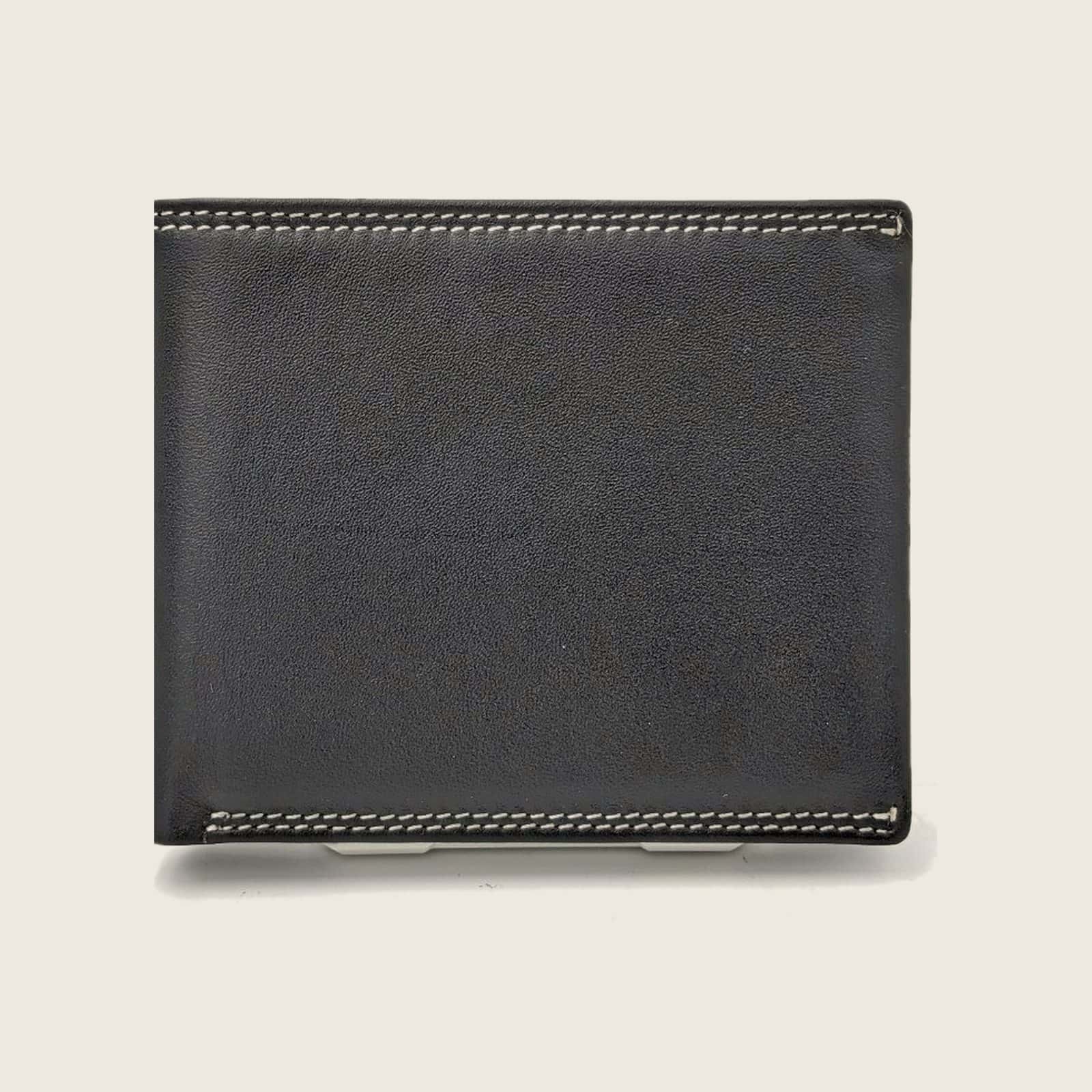 Classic bifold wallet in full-grain cowhide